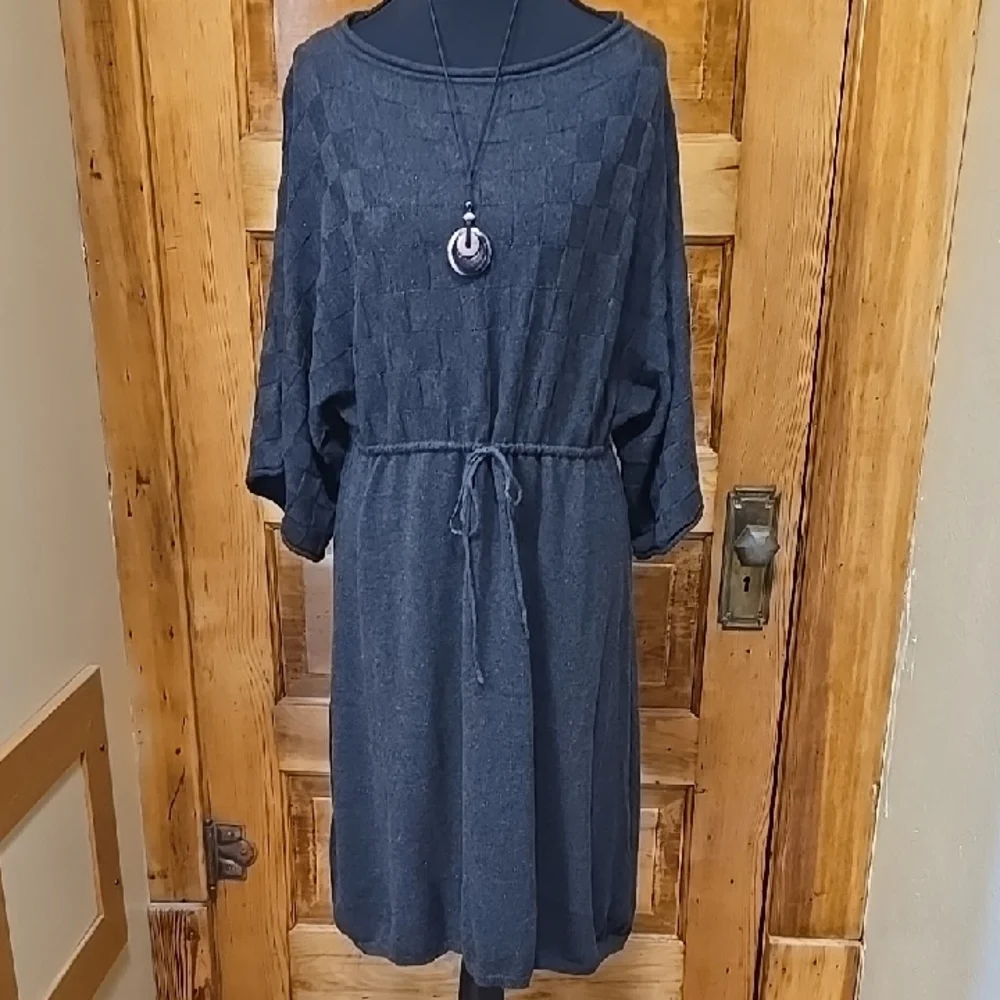 Max Studio Gray Long Sleeve Sweater Dress L